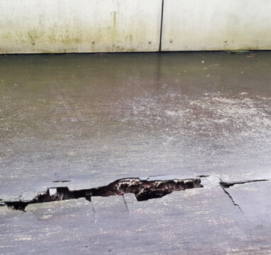 Rõdude remont ja renoveerimine Rõdu mädanenud veekindel vineer